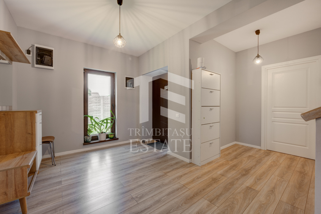 Casa în Stil American ! Mogosoaia/Chitila ! Regie Proprie !