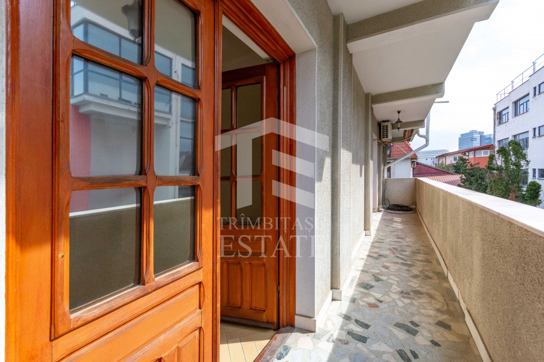 Aviatiei | Smaranda Braescu | Vila reprezentativa de inchiriat